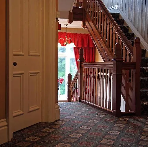 The Grove Bed & Breakfast