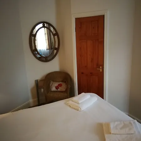 格罗夫旅馆 住宿加早餐酒店 惠特比