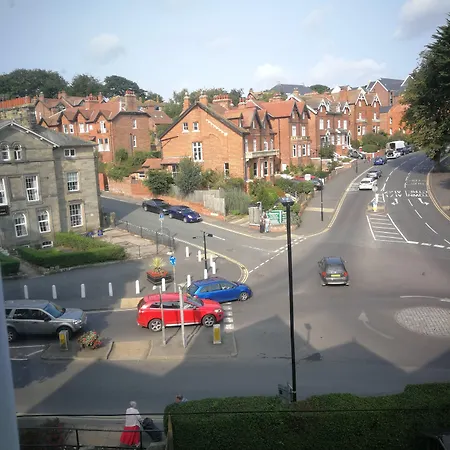 格罗夫旅馆 住宿加早餐酒店 4*