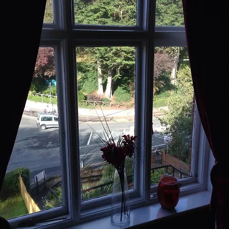 Bed & Breakfast The Grove 4*