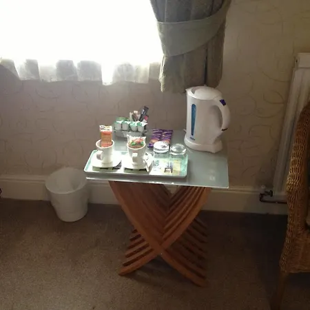 The Grove Frühstückspension 4*