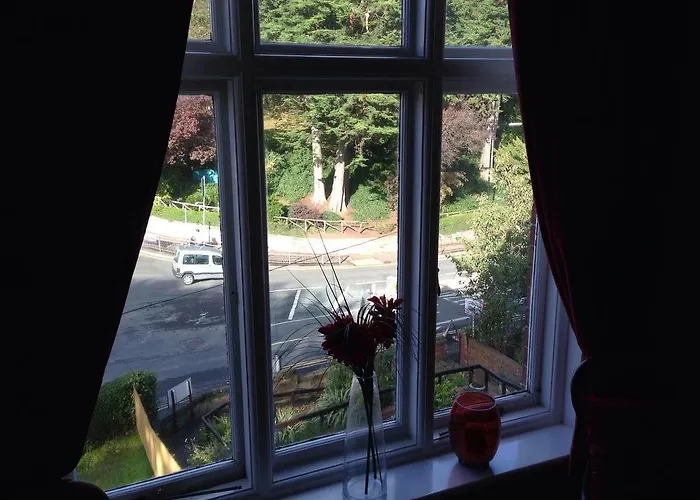 Bed & Breakfast The Grove 4*