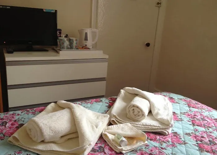 The Grove Bed & Breakfast